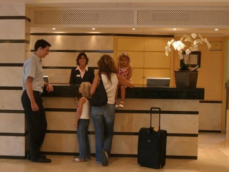 Apartamentos Guitart Lloret de Mar Aparthotel